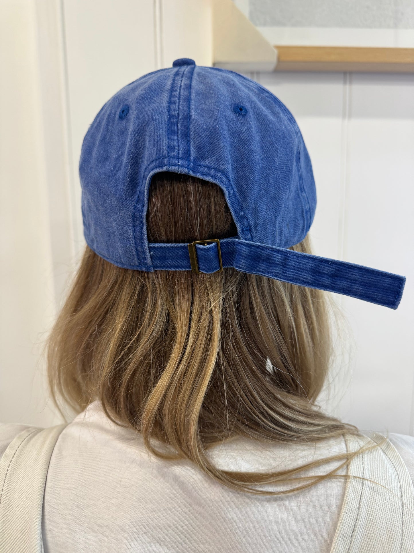 Sundy Mrnin Signature Cap