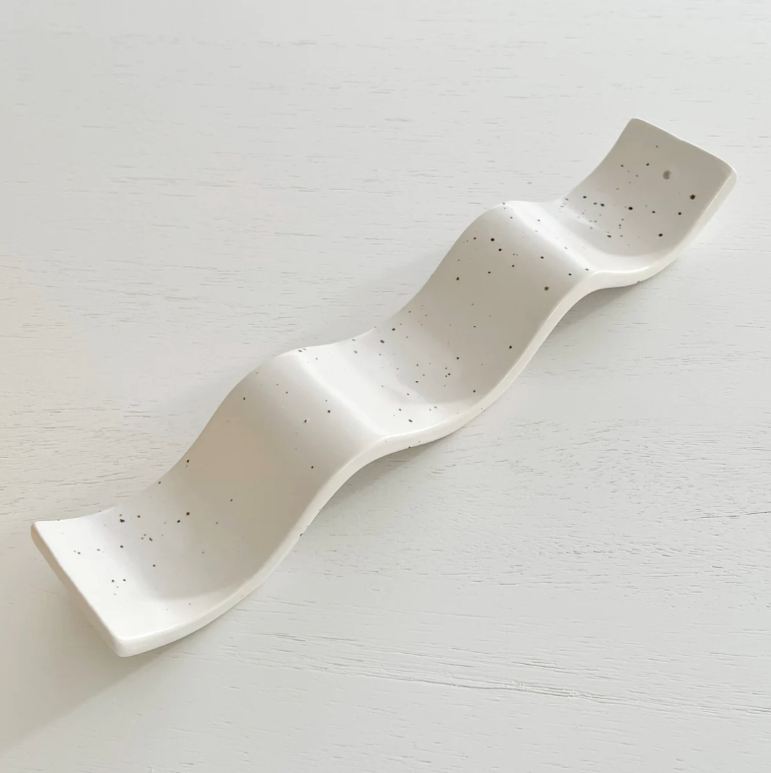 The Commonfolk Waves Ritual Stick Holder