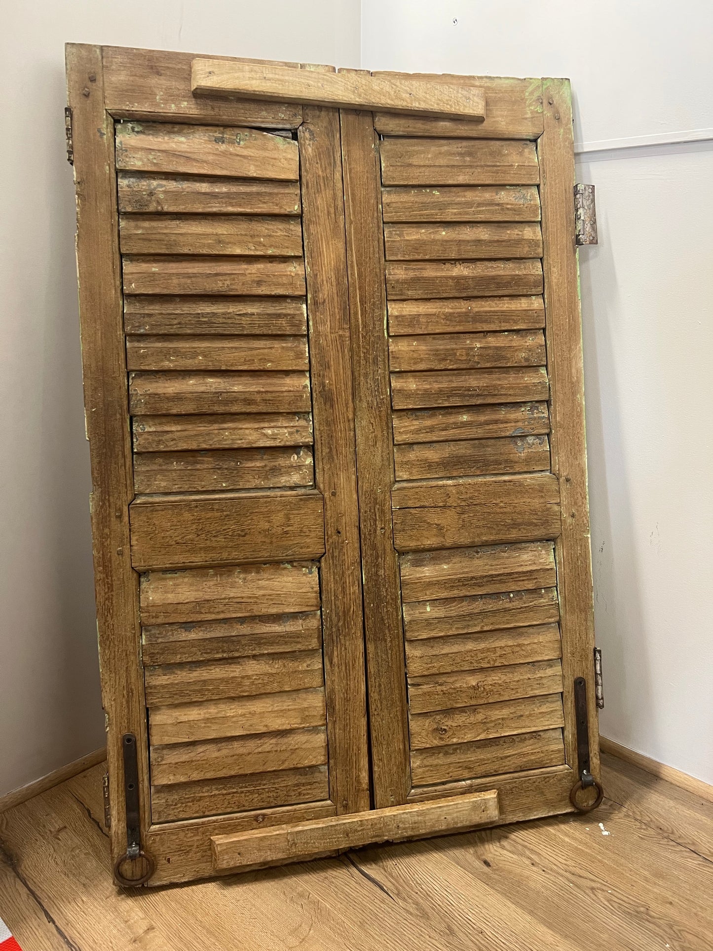 Sundy Mrnin Rustic Shutter Panel