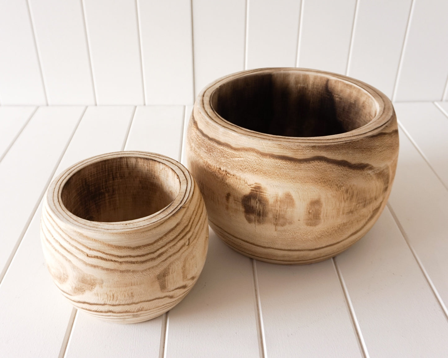 Leilani Timber Planter