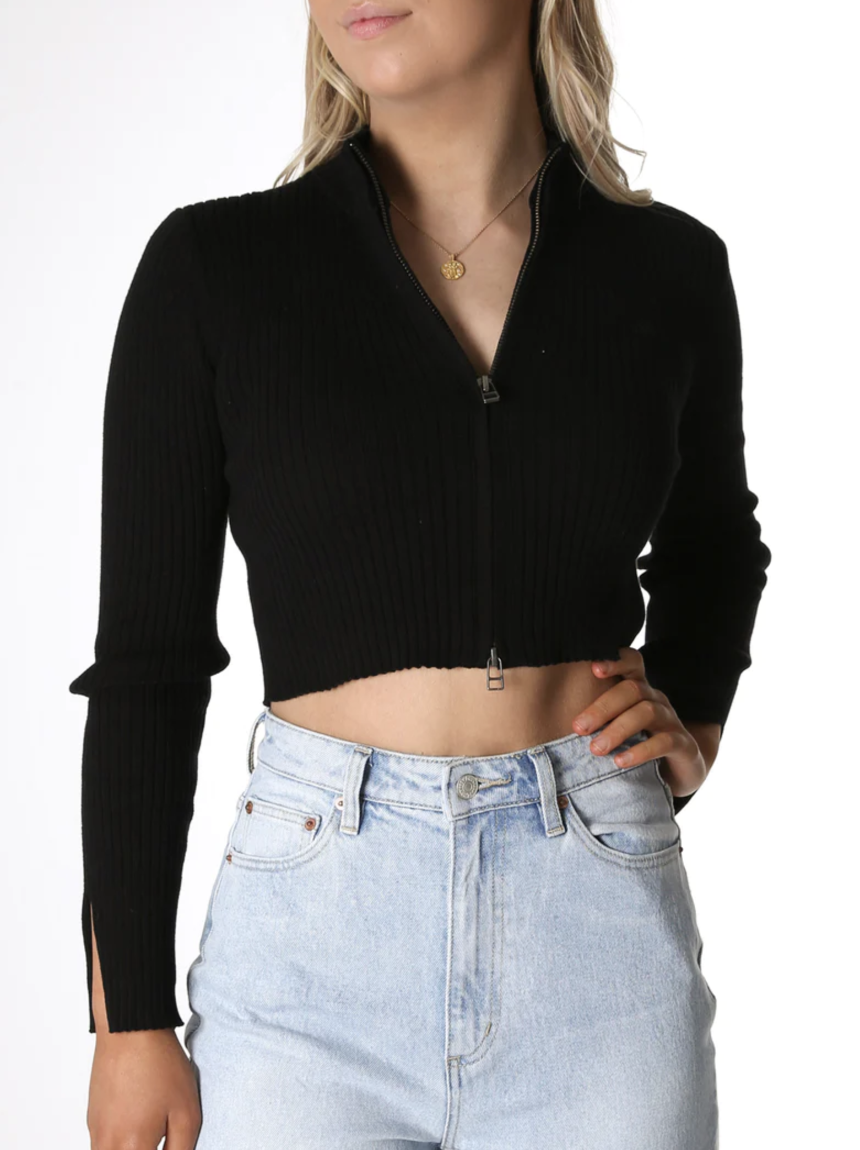 Lee Carmen Cardi