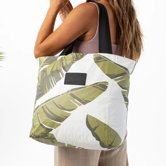 Aloha Collection Luau Day Tripper