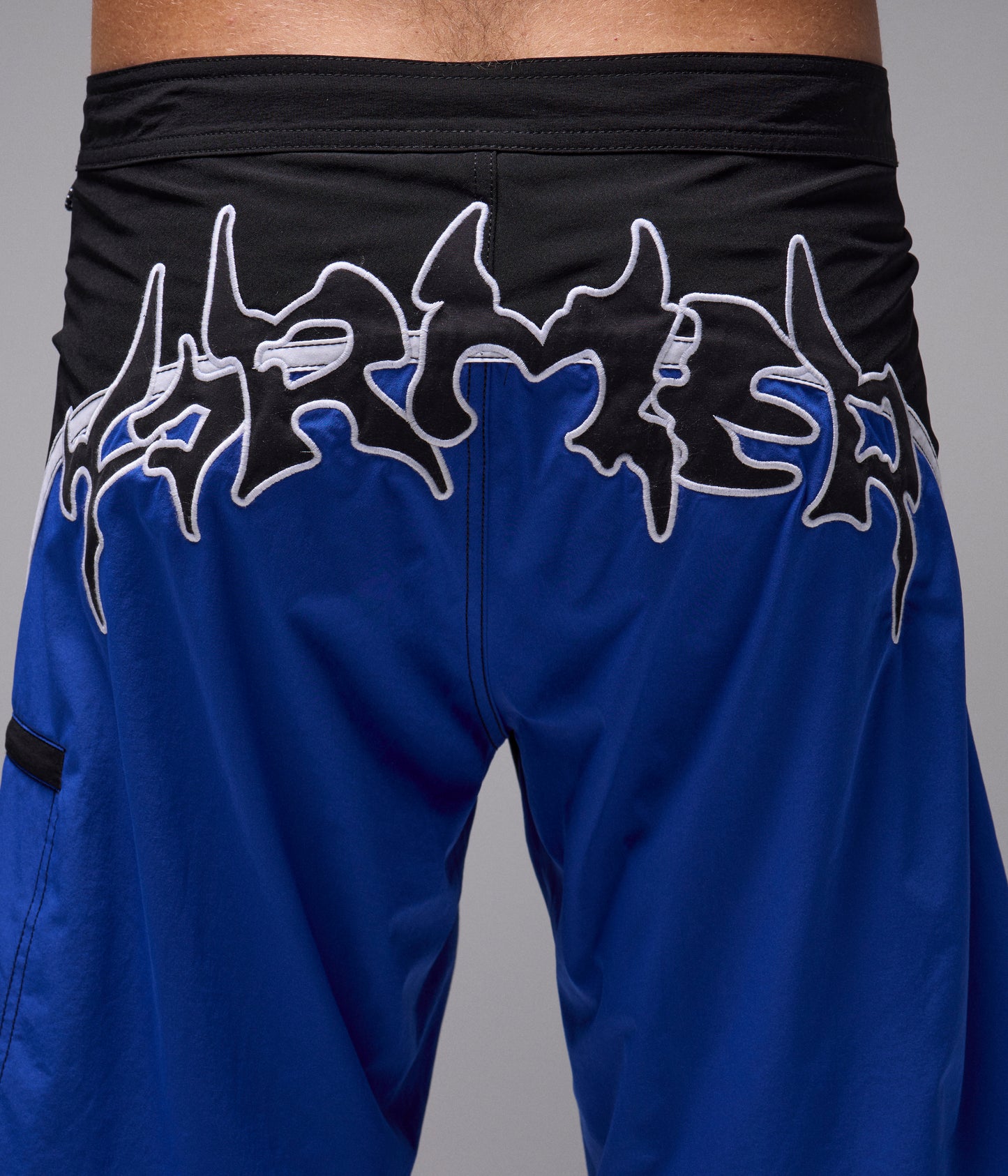 Former Proscription 21" Trunk