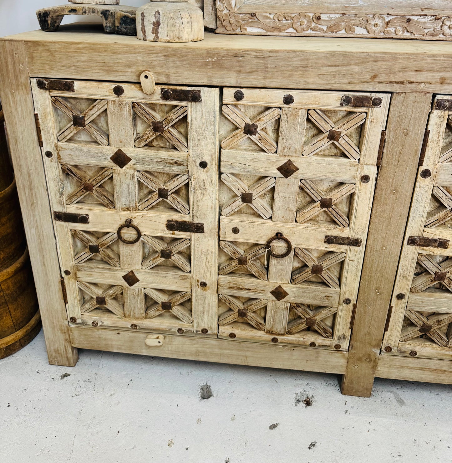 Sundy Mrnin Indian Lattice Unit