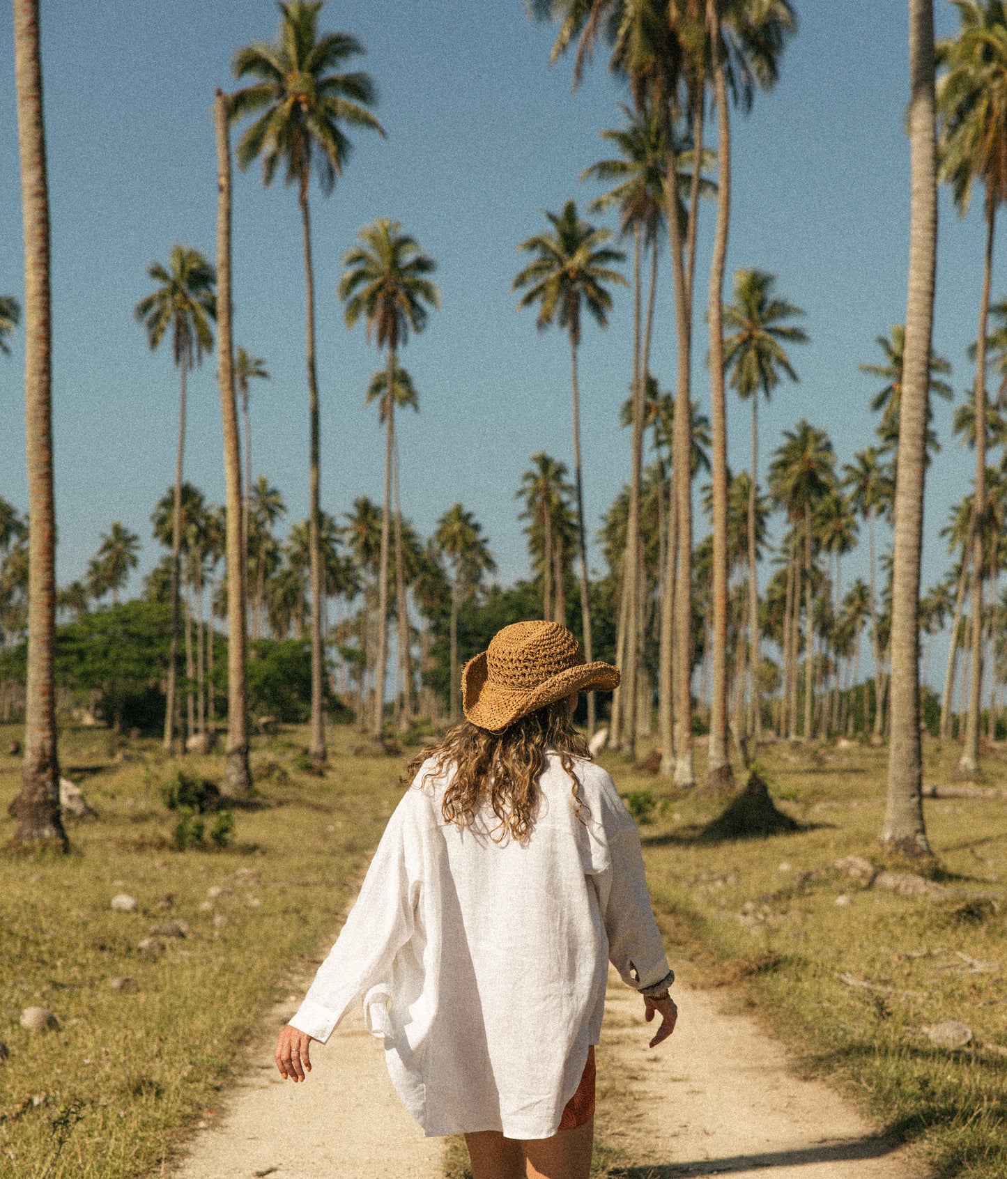 Sundy Mrnin LS Bonnie Linen Shirt