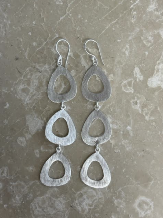 Sundy Mrnin Pebble Drop Earrings