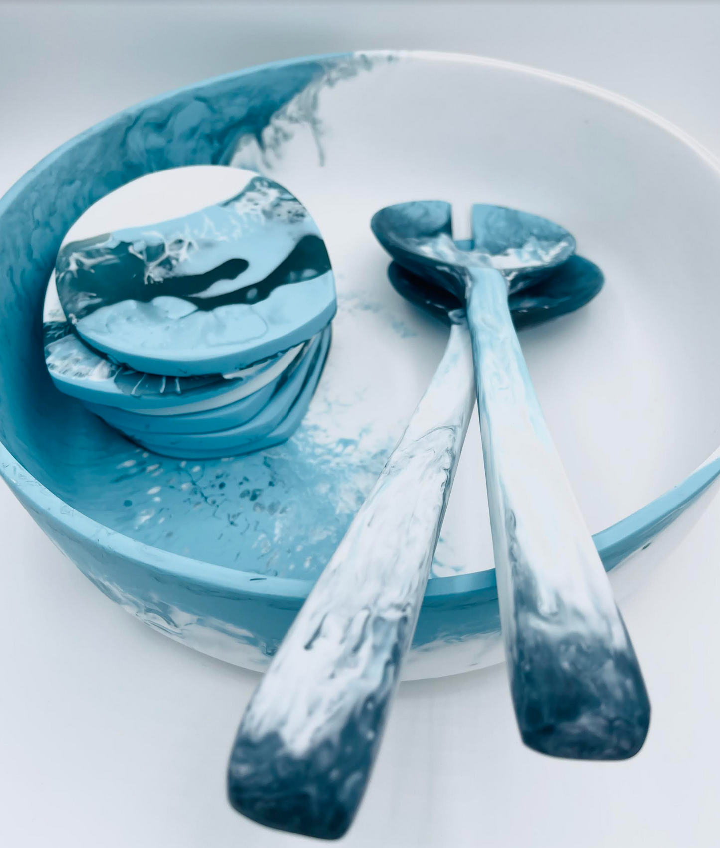 Sundy Mrnin Resin Salad Bowl